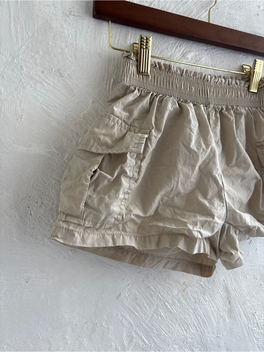 Girls 100% cotton GAP baggy shorts - Picture 2 of 5